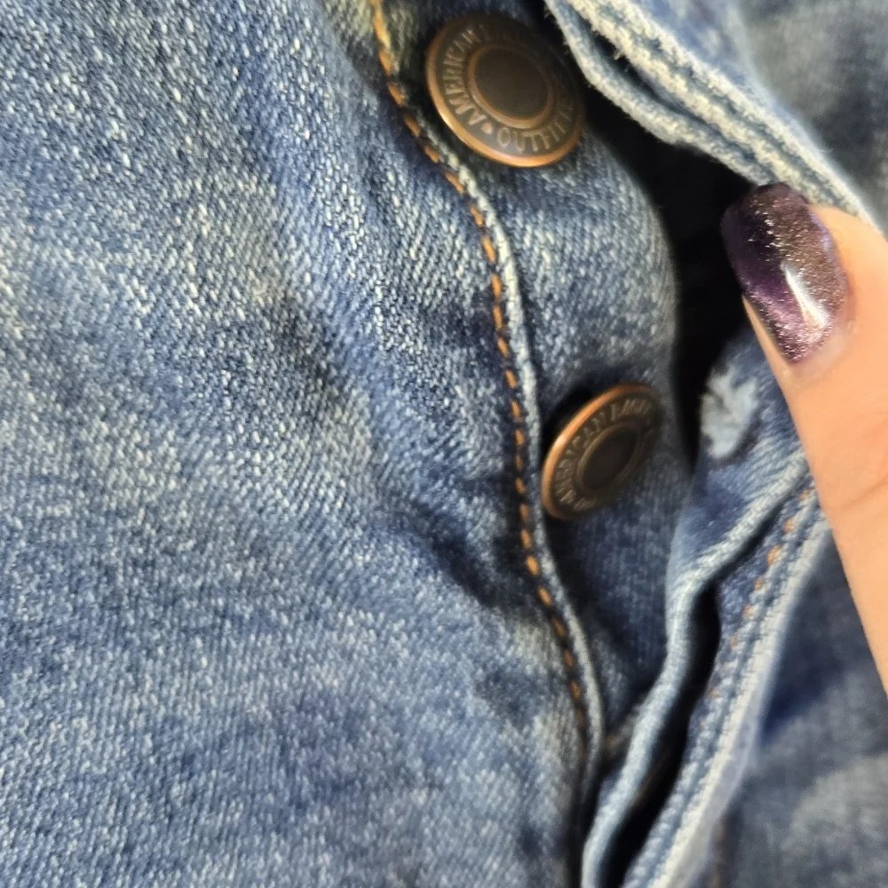 American Eagle Tomgirl Women's Blue Jeans - Picture 6 of 10